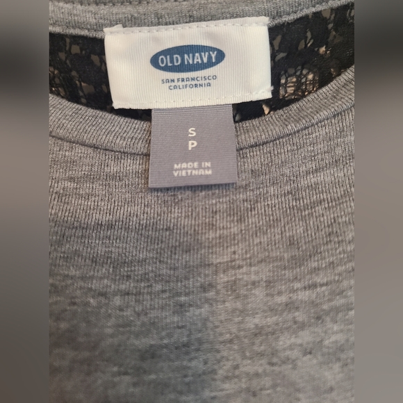 Old Navy tank top - Picture 3 of 3